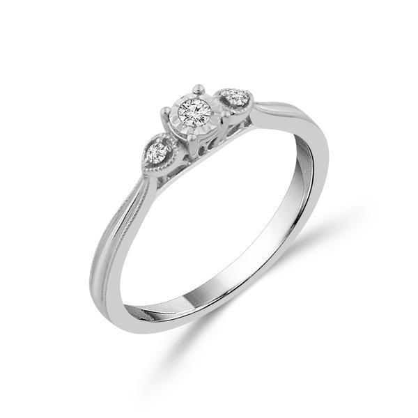 Style: 3 Stone Description: Engagement Ring - Diamond Engagement Rings