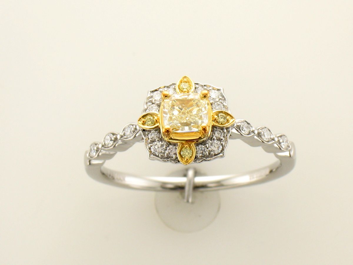 Classic Diamond Fashion Ring - Diamond Fashion Rings - Womens