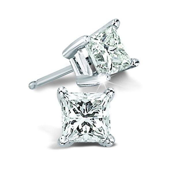 Classic Solitaire Diamond Studs - Diamond Stud Earrings- Program